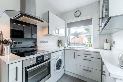 3 bedroom semi-detached house for sale, Mount Pleasant Avenue, Leeds, West Yorkshire