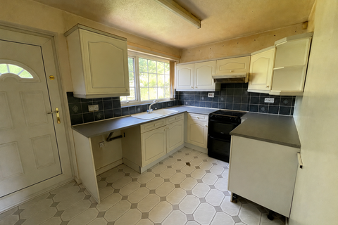 2 bedroom end of terrace house for sale, 18. Meadowcroft Glade, Westfield, Sheffield, South Yorkshire S20 8EN