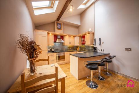 3 bedroom apartment to rent, Crow Lane East, Josiah Evans Court, WA12