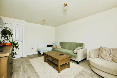 3 bedroom semi-detached house for sale, Woodland Crescent, Hatfield, Doncaster