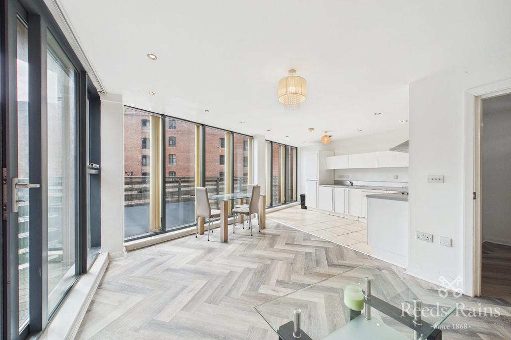Apartment in Liverpool - View 2