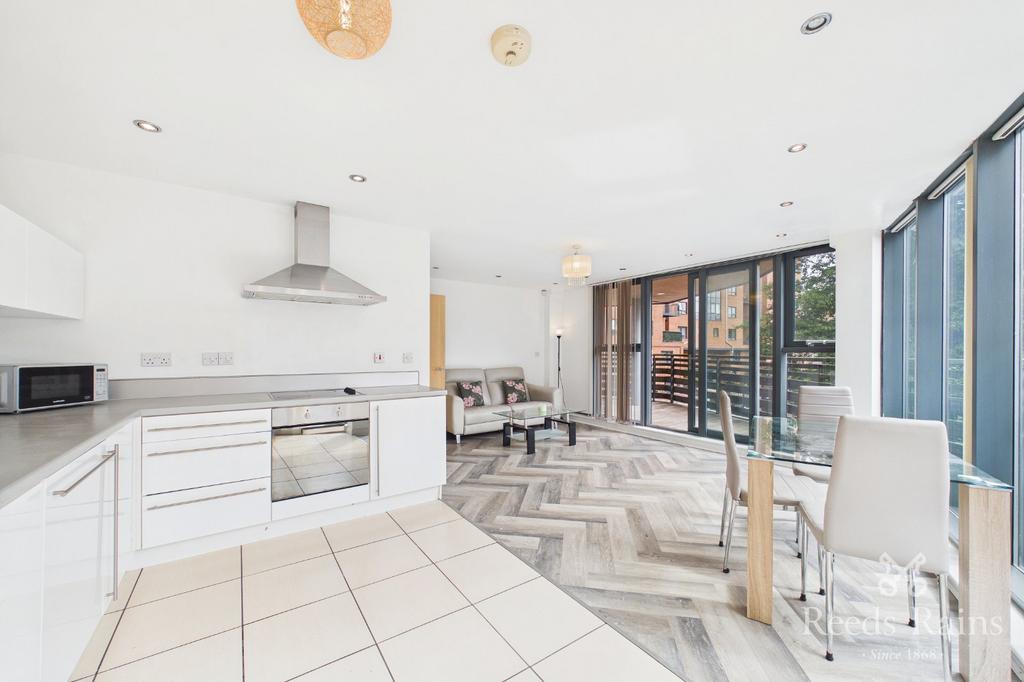 Apartment in Liverpool - View 5