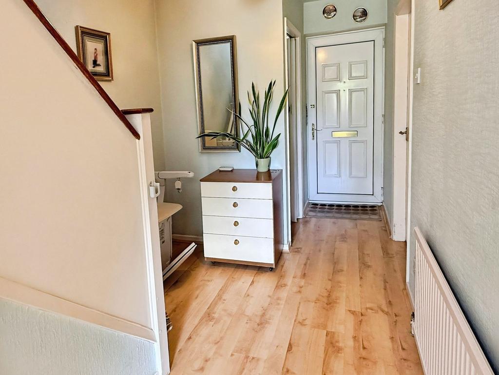 House in Oadby and Wigston, Leicestershire - View 4