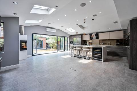 Tudor Drive, North Kingston, Kingston upon Thames, KT2