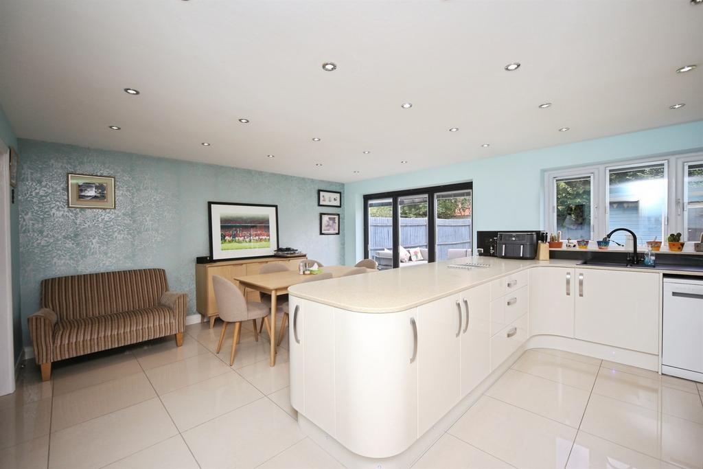 House in Kidderminster - View 2