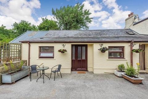 3 bedroom property with land for sale, Gorsgoch, Llanybydder, Ceredigion.