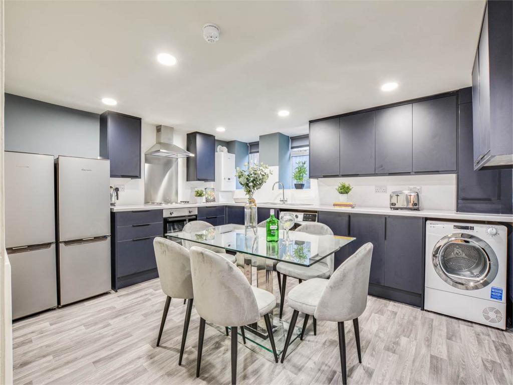 House in Leeds, Burley - View 3