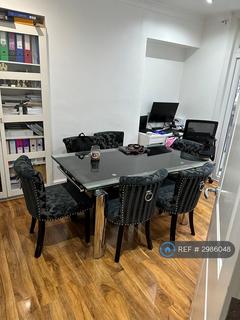 4 bedroom terraced house to rent, Mcleod Road, London, SE2