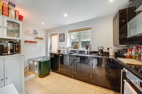 2 bedroom terraced house for sale, Stourbridge Road, Bridgnorth, WV15