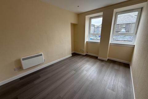 2 bedroom flat to rent, Carnegie Drive, Dunfermline, KY12