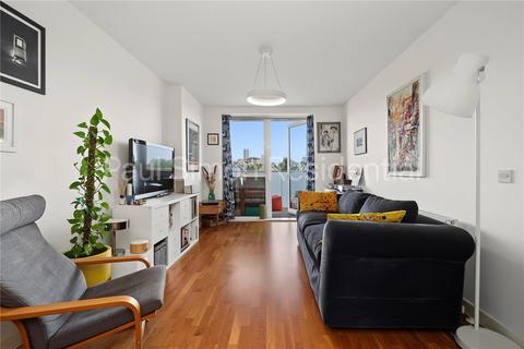1 bedroom apartment for sale, Butterfly Court, Bathhurst Square, London, N15