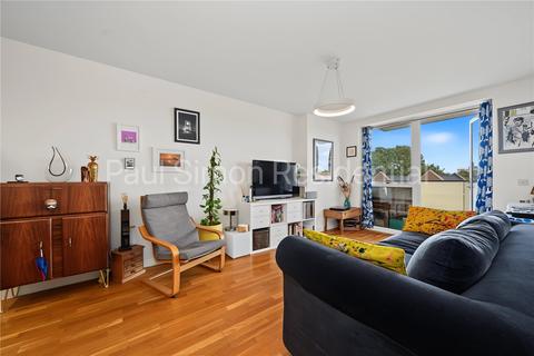 1 bedroom apartment for sale, Butterfly Court, Bathhurst Square, London, N15