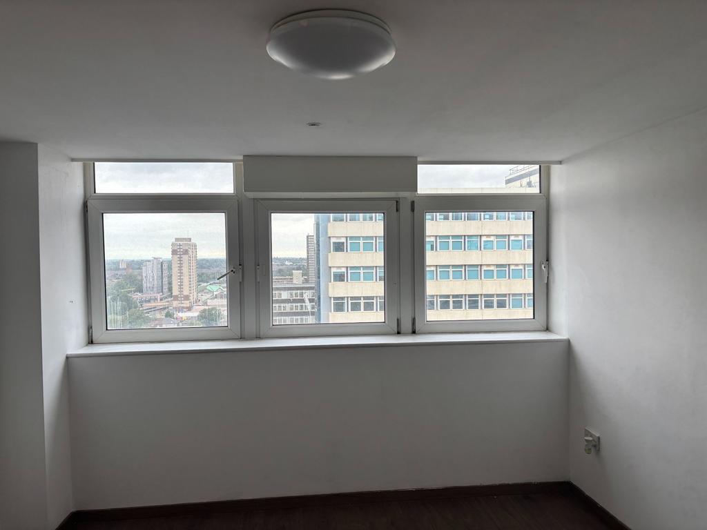 Apartment in Sefton, Liverpool City Region - View 2