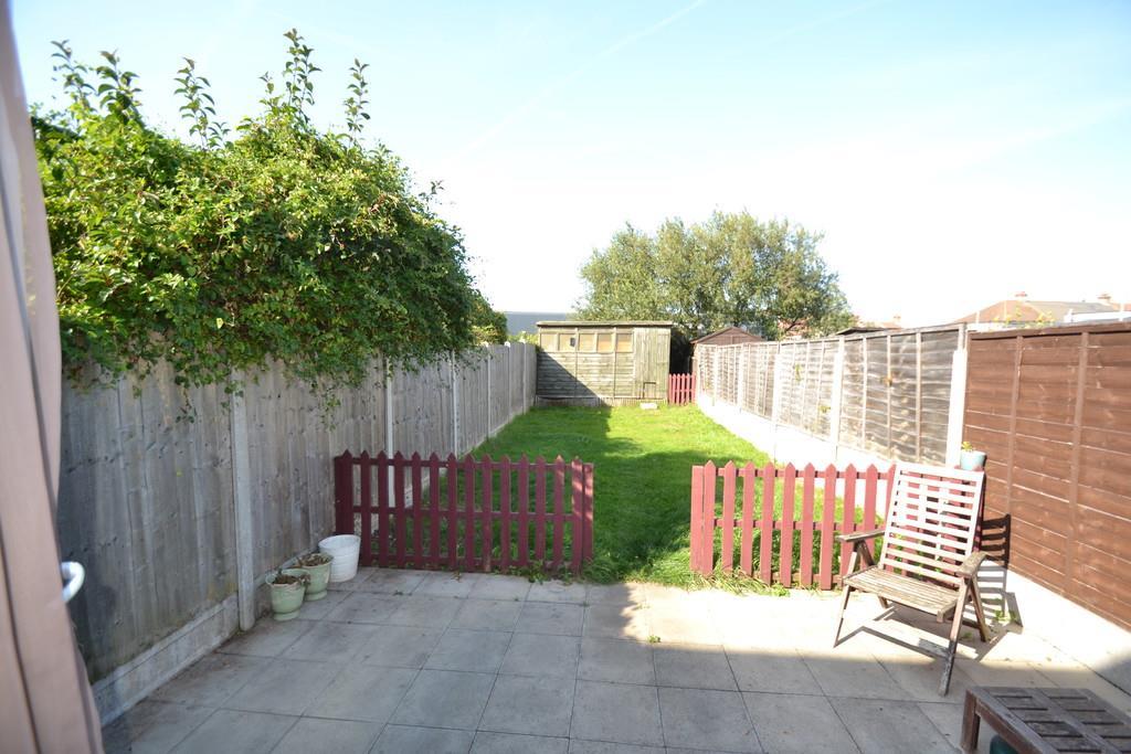 House in London - View 4