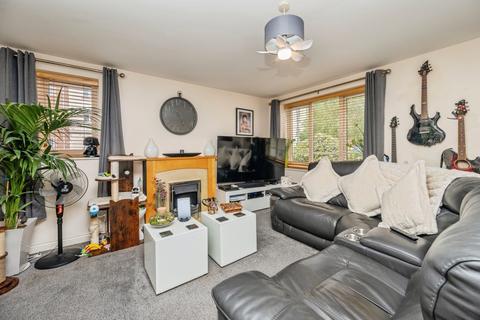 1 bedroom maisonette for sale, Cordelia Close, Stratford-upon-Avon, Warwickshire, CV37