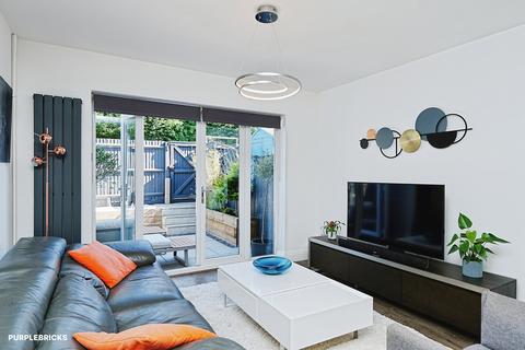 2 bedroom terraced house for sale, Elstree Hill, Bromley, BR1