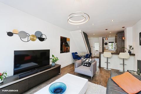 2 bedroom terraced house for sale, Elstree Hill, Bromley, BR1