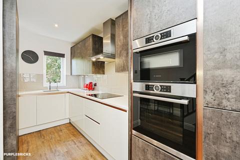 2 bedroom terraced house for sale, Elstree Hill, Bromley, BR1