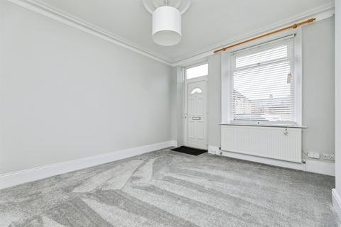 3 bedroom end of terrace house for sale, Watson Street, Hoyland, Barnsley
