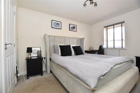 3 bedroom detached house for sale, St. Michaels Drive, East Ardsley, Wakefield, West Yorkshire
