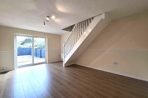 2 bedroom terraced house for sale, May Close, Swindon SN2