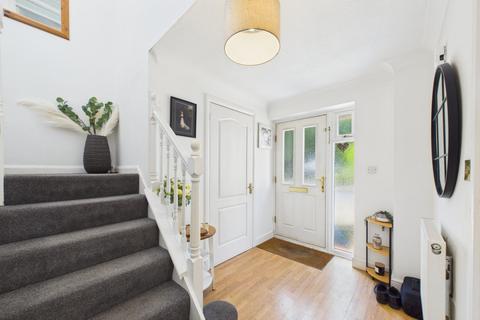 4 bedroom detached house for sale, Steerforth Copse, Owlsmoor, Sandhurst, Berkshire, GU47