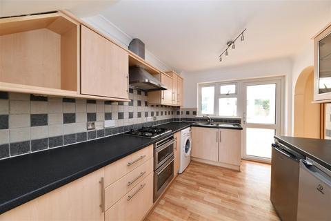 2 bedroom end of terrace house for sale, Chertsey Rise, Stevenage