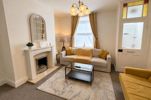 3 bedroom terraced house for sale, Macclesfield Road, Whaley Bridge, SK23