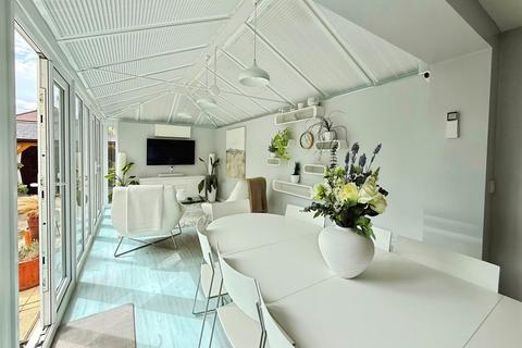 5 bedroom end of terrace house for sale, Graham Road, Cambridge