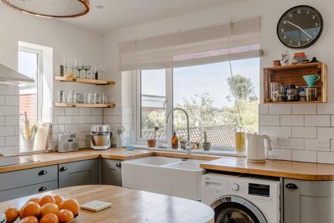 3 bedroom semi-detached house for sale, Low Road, Hellesdon