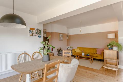 3 bedroom semi-detached house for sale, Low Road, Hellesdon