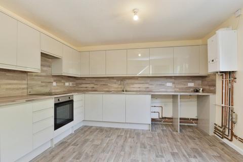 5 bedroom terraced house for sale, Langland Road, Netherfield, Milton Keynes