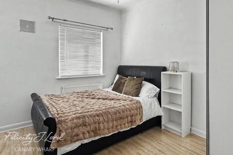 4 bedroom terraced house to rent, Abbott Road, LONDON