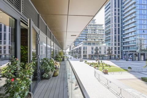 undefined, London Dock, Wapping E1W