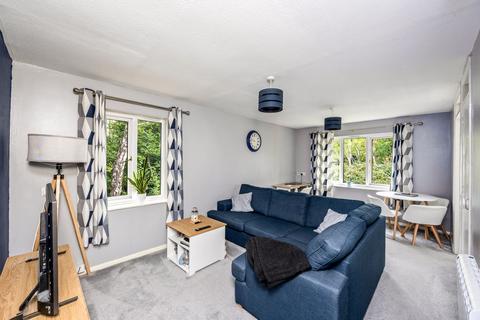 1 bedroom flat for sale, Windmill Platt, Handcross, RH17