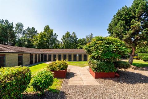 5 bedroom bungalow for sale, The Spinney, Bathgate