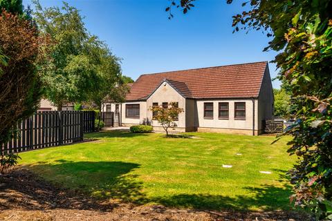 5 bedroom bungalow for sale, The Spinney, Bathgate