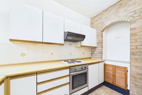 3 bedroom terraced house for sale, St. Pirans Avenue, Portsmouth, PO3