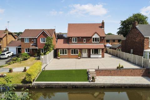 4 bedroom detached house for sale, Tennyson Close, Rode Heath