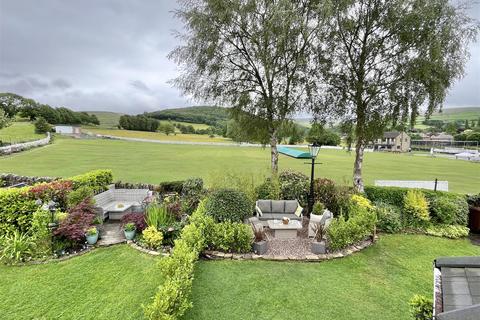 3 bedroom cottage for sale, Manor Park Road, Glossop