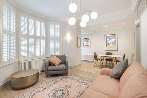 1 bedroom apartment for sale, De Vere Gardens, W8