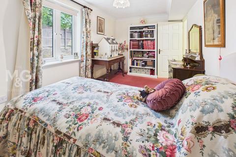 1 bedroom flat for sale, Risbygate Street, Bury St. Edmunds IP33