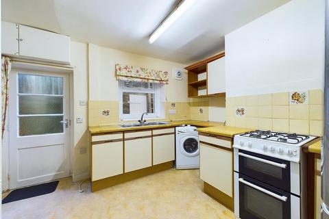 2 bedroom terraced house to rent, Newburgh Terrace, Calver, Hope Valley