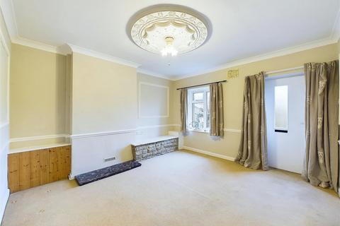 2 bedroom terraced house to rent, Newburgh Terrace, Calver, Hope Valley