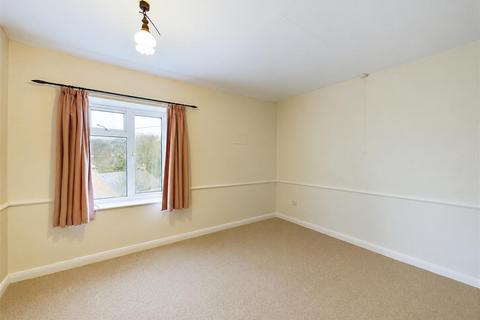 2 bedroom terraced house to rent, Newburgh Terrace, Calver, Hope Valley