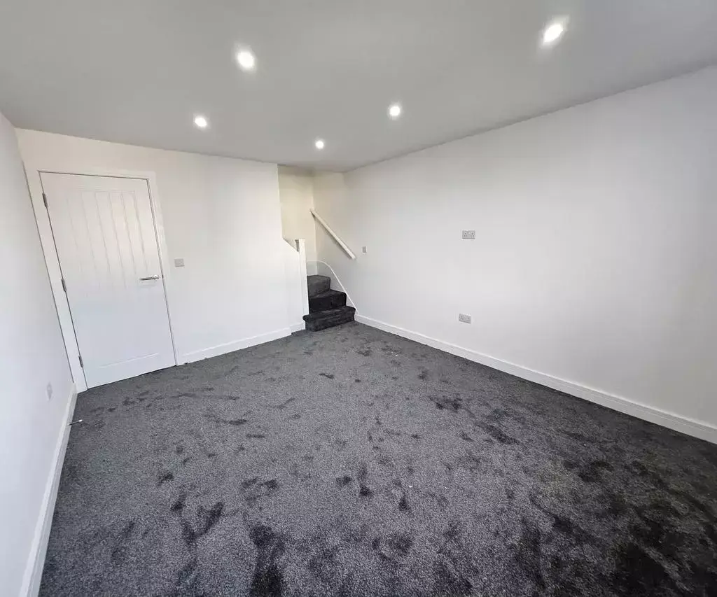 House in Sandwell, Jarvis - View 4