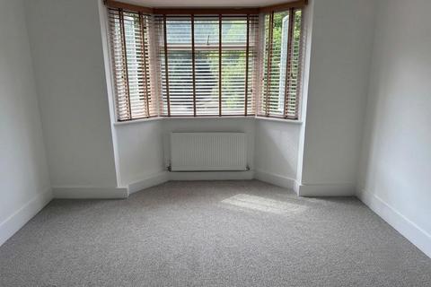 undefined, Farm Road, Edgware, HA8