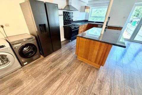 undefined, Farm Road, Edgware, HA8