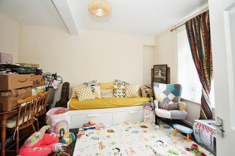 undefined, Deri Terrace, Tylorstown, Ferndale