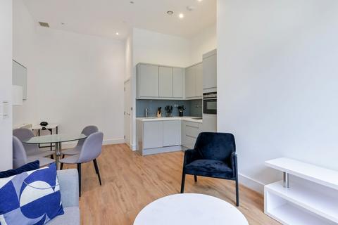 1 bedroom flat to rent, Westgate House